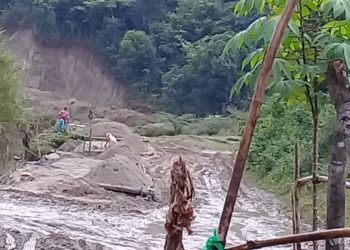 Empat Galian Pasir  Di Rahong Dan Tapen Telah Merugikan Warga Desa mekarjaya Kecamatan  Cimarga Kabupaten Lebak  