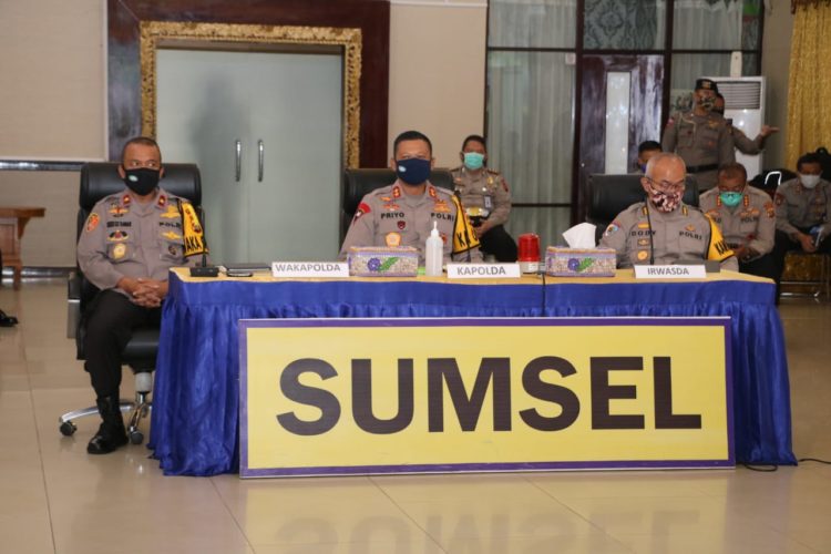 Kapolda Sumsel Memimpin Vidio Converence Oprasi Ketupat Musi Tahun 2020