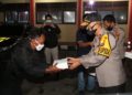 Menjelang Sahur, Wakapolda Sumsel Salurkan Bantuan Untuk Warga Sumsel