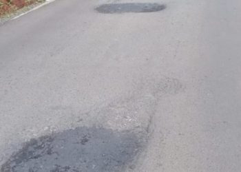 Inilah Kelakuan Pemborong Dan Pejabat Bekerjasama Memperkaya Diri, Anggaran Fantastis Proyek Jalan Tidak Sesuai Harapan