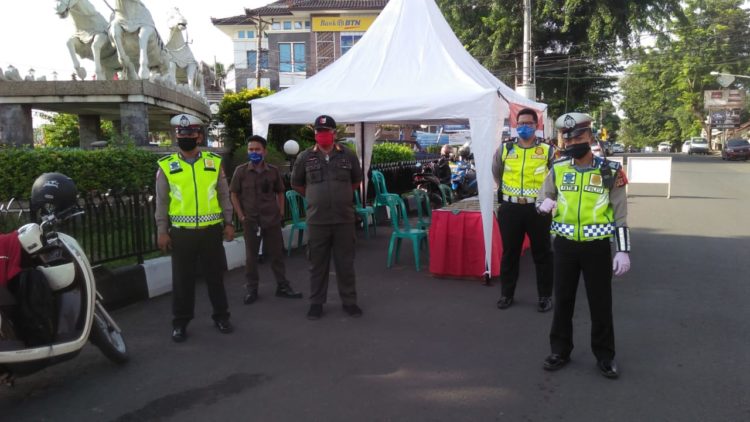 Purwakarta Terapkan PSBB Di Mulai Hari Ini Dimulai Dari Jam 07:00.Wib