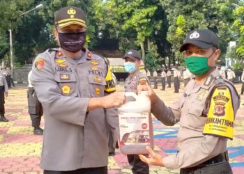 Kapolres Purwakarta AKBP Indra Setiawan Berikan Mobilisasi Bahan Bakar Guna Kelancararan Personilnya Dalam Menjalankan Aktifitas Dilapangan