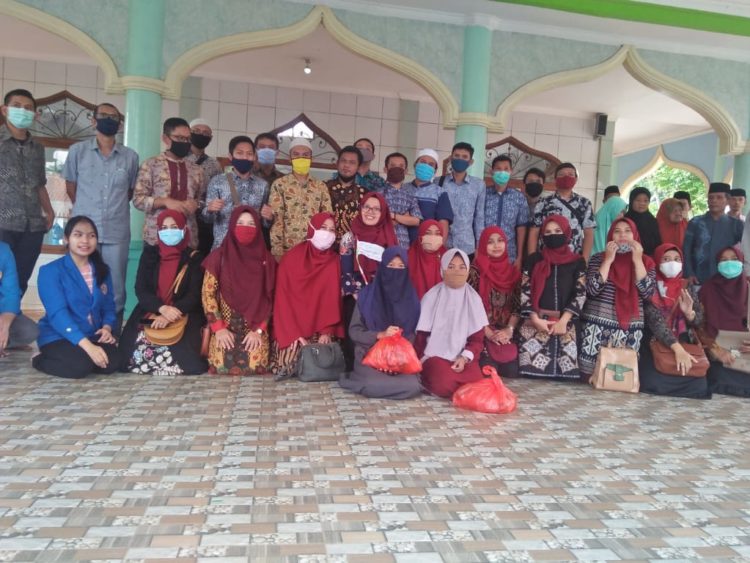 Dosen Manajemen Dan Dosen Teknik Universitas Pamulang Berbagi Ditengah Wabah Covid – 19