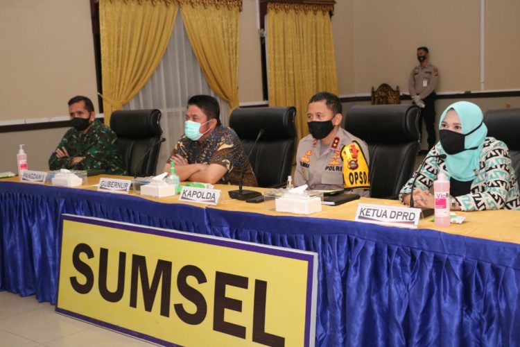 Kapolda Sumsel Melaksanakan Kegiatan Rapat Koordinasi Membahas Kesiapan Sholat Idul Fitri 1441 H