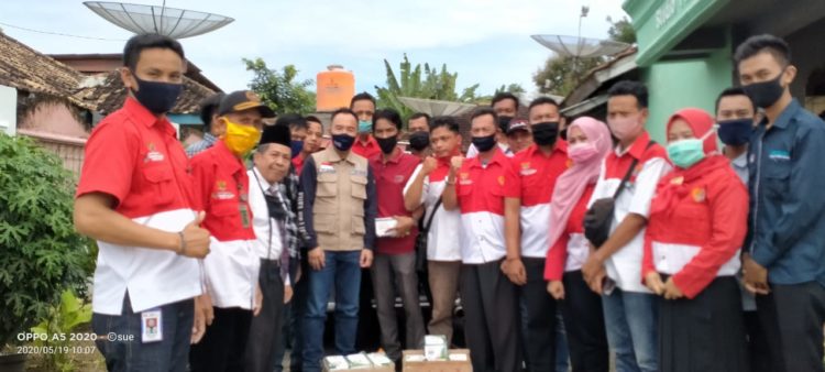 Bupati Way Kanan Sambangi Seketeriat DPC PWRI Way Kanan