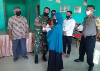 Kampung Lembasung Kabupaten Way Kanan Bagikan BLT 141 KK