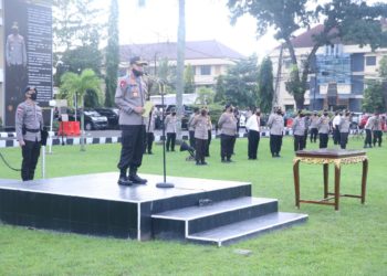 Apel Pagi Polda Sum-Sel , Sekaligus Pemberian Penghargaan Kepada Anggota Yang Ber Prestasi Di Mapolda 