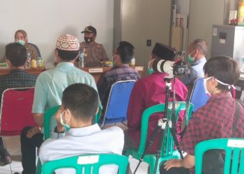 Ditengah Wabah Covid-19, Polsek Waringinkurung Laksanakan Pengamanan Kunker Menteri Desa, Pembangunan Daerah Tertinggal dan Transmigrasi RI