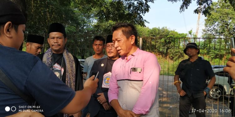 Persoalan Limbah PT. Fretrend, Diduga Kades Nawawi Bermain Dua Kaki