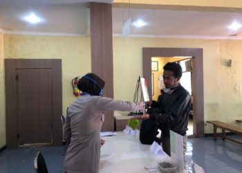 Menuju New Normal Mapolres Purwakarta Buka Kembali Pelayanan Pembuataan SKCK
