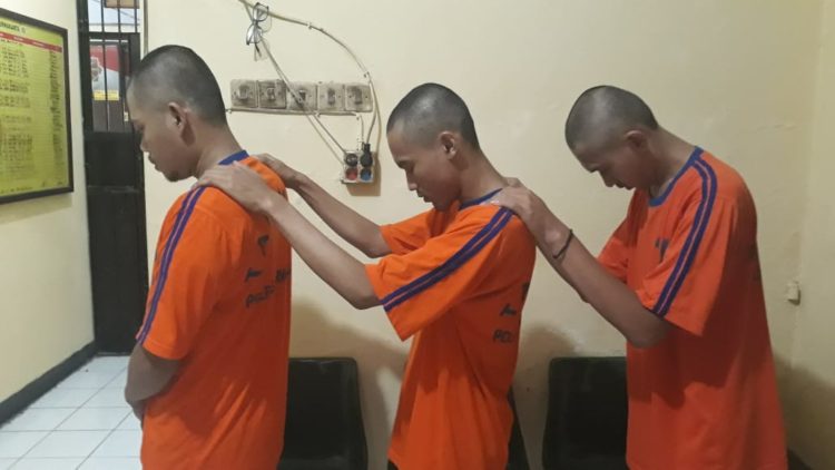 Satresnarkoba Polres Purwakarta Ringkus Kurir Dan Pengedar Narkoba 