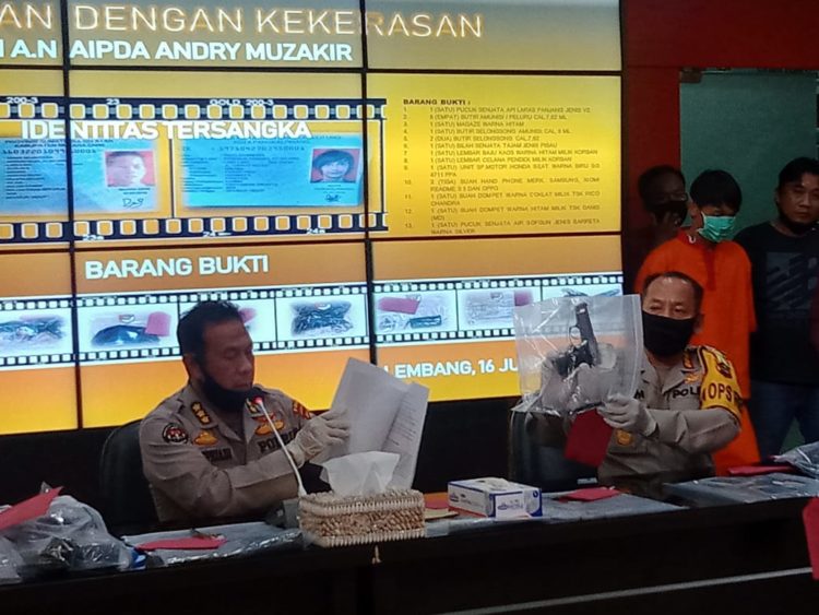 Kabid Humas Polda Sumsel Pimpin Perss Release Ungkap Kasus Perkara Pencurian Dengan Kekerasan