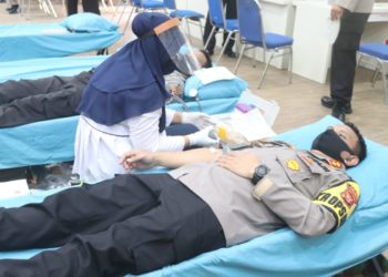 Jelang Hari Bhayangkara Ke-74 Mapolres Purwakarta Gelar Bakti Donor Darah Membantu Ketersediaan Stok Darah