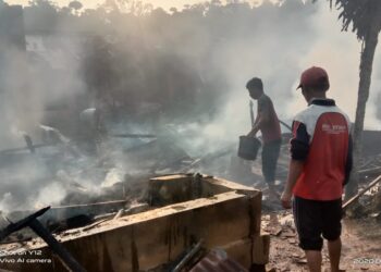 Akibat Tungku Memasak Ditinggal, Lima Rumah Di Sukaresmi Hangus Di Lalap Sijago Merah
