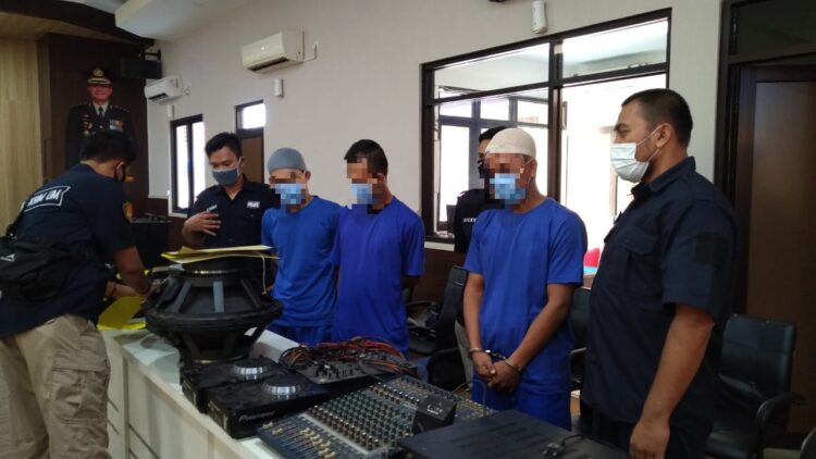 Empat (4) Pelaku Pembobol Tempat Karoke Di Ringkus Polsek Bungursari