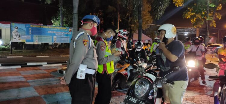 Satlantas Polres Purwakarta Lakukan Razia Kendaraan Malam Hingga Menyita 30 Unit Motor