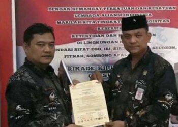 DPP Lembaga Aliansi Indonesia Divisi BASUS D-88 Serahkan SK Ke DPC Lembaga Aliansi Indonesia Divisi BASUS D-88 Kota Tangerang