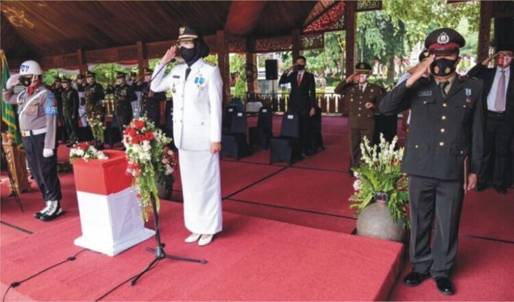 Menyambut Hari Jadi Kemerdekaan RI Yang Ke 75, Bupati Purwakarta Pimpin Langsung Upacara Pengibaran