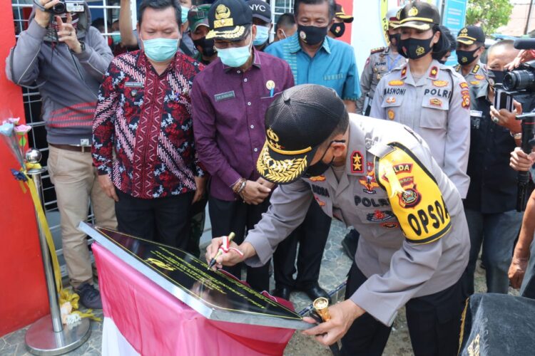 Kapolda Sumsel Hadiri Peresmian Kampung Tangkal Covid – 19 Sekaligus Apresiasi Polres Banyuasin