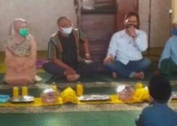 Bupati Purwakarta,Ambu Anne Ratna Mustika Hadiri Undangan Santunan Anak Yatim di Desa Mekargalih