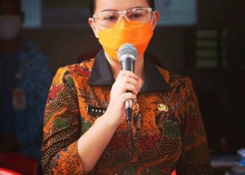 Bupati Landak Karolin Margret Natasa, Menghimbau Bagi Para Pelaku Usaha UMKM