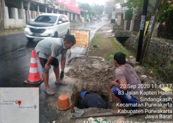 Gerak cepat (Gercep),Setelah Pipa Utama Aliran Air Penghubung Di Gang Barokah Ruksak,Kini Siap Disambungkan Konektikan
