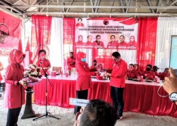 Pengurus PAC PDI Perjuangan Se-Kabupaten Purwakarta Resmi Di Lantik