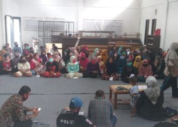 Desa Bungur Jaya Kecamatan Pondok Salam Salurkan BLT-DD Tahap ll Untuk 120 Warga Terdampak