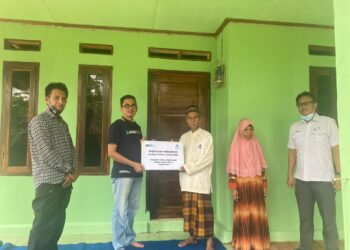 Perum Jasa Tirta II Bantu Perbaiki Rutilahu Warga dan Majelis Ta’lim