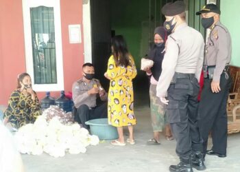 400 KK Warga Kelurahan Saigon Pontianak Timur Terima Bansos KPM