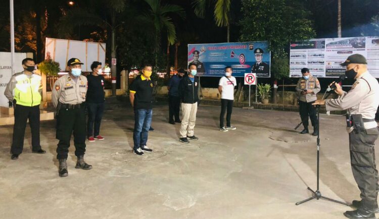 Antisipasi Gangguan Kamtibmas Anggota Polsek Pontianak Timur Lakukan Kegiatan Patroli Malam Minggu