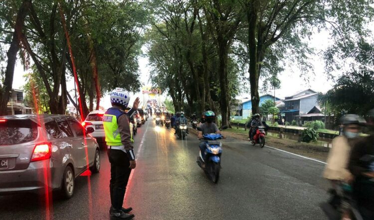 Senin 26 oktober : Polsek Pontianak Timur Mulai Melaksanakan Kegiatan Operasi Zebra Kspuas 2020
