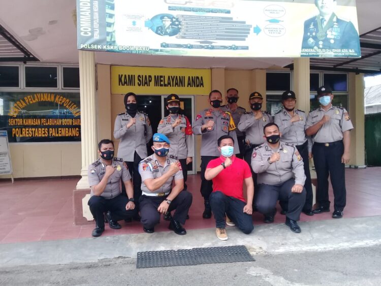 Kapolda Sumsel Melakukan Kunjungan Kerja ke Polsek KSKP Boom Baru 