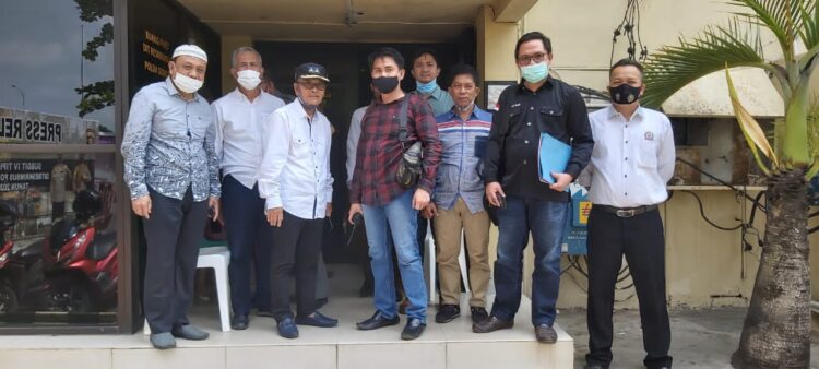 Diduga Sebarkan Hoax Tim Advokasi Ratna-Suarti Laporkan Pemilik Akun Ahmad Fadli Ke Polda Sumsel