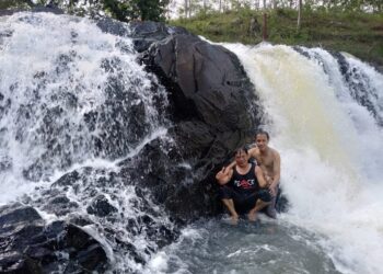Curup Jepun Waykanan Sungguh Indah Wisatanya Terletak Di Kabupaten Waykanan