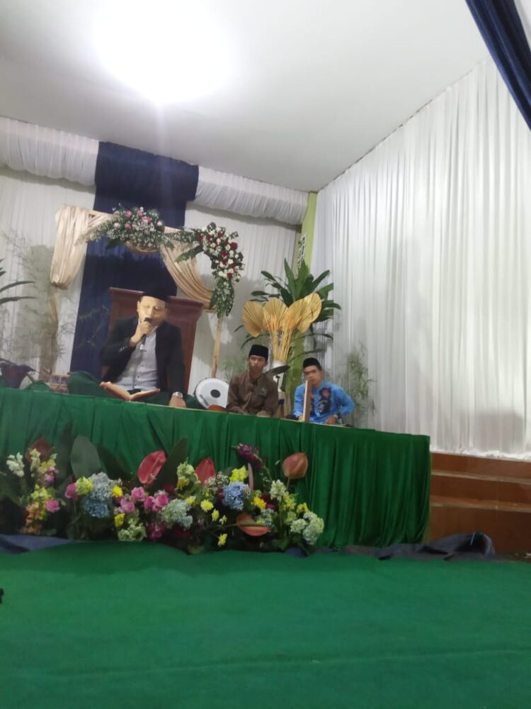 Santri Miftahussa’adah Giatkan Maulid Nabi Dengan Udunan, Ini Caranya