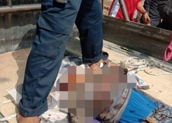 Rubuhnya Gapura Pembatasan Di BJI Menimpa Dan Mengakibatkan Korban Asep Meninggal Di Tempat