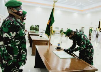 Pangdam XII/TPR Pimpin Sertijab Danbrigif 19/KH dan Penyerahan Jabatan Golongan IV