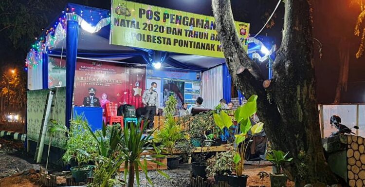 Dalam Rangka Perayaan Natal Dan Tahun Baru Polsek Pontianak Timur Dirikan Pos Pengamanan