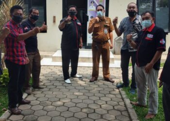 FORJUMIS BERIKAN KRITIK MEMBANGUN KETIKA AUDENSI