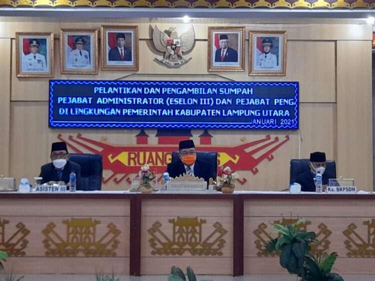 49 Pejabat Eselon III DAN IV Di Lampung Utara,Melakukan Sumpah Jabatan