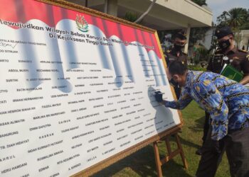 Pencanangan WBBM : Ombudsman Banten Apresiasi Predikat ZI WBK Kejati Banten