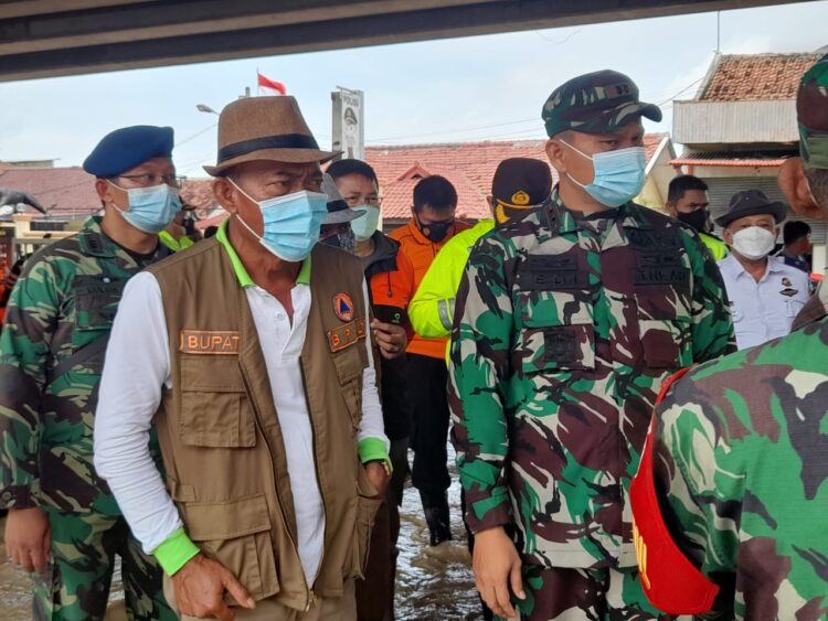 Subang Di Kepung Bencana, Bupati Serta Dandim Dan Kapolres Subang Pantau Lokasi