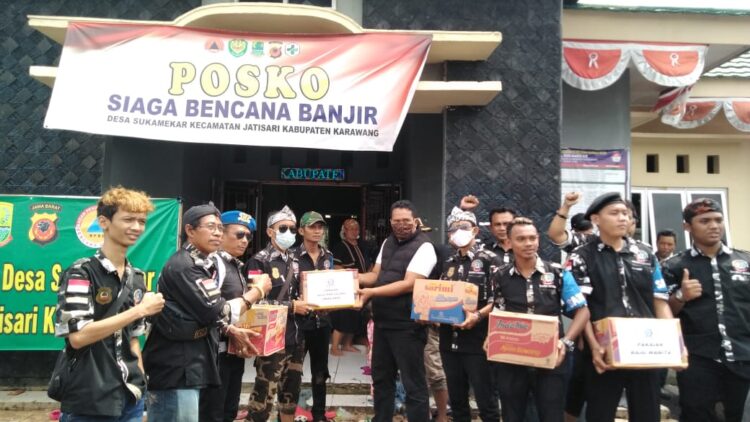 Peduli Korban Banjir, Ormas Banaspati Dpc Purwakarta Berikan Bantuan Sembako