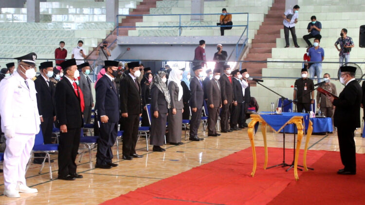 Sekda Lampura Lantik 102 Pejabat