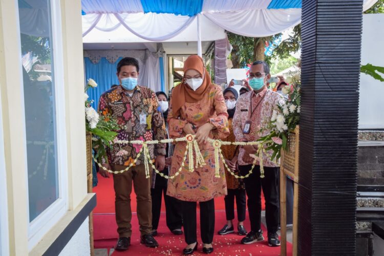 Operasional Saung Ambu di Desa Gandasoli Purwakarta Resmi Dibuka