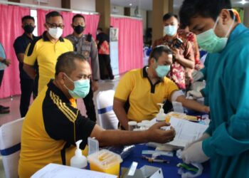 Peduli Kesehatan Dan Kejiawaan, Kapolda Kalimantan Barat Beserta Personel Ikuti Rikkes Berkala