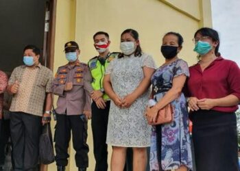 Sisir Tempat Ibadah Kapolsek Pontianak Timur Pastikan Wilayah Nya Aman Dan Kondusif, Paska Terjadinya Ledakan Di Gereja Katedral Di Makasar