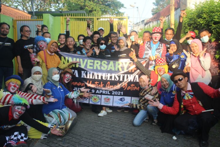 Rayakan HUT Ke-1, Media Fakta Khatulistiwa Gandeng BATARA Meriahkan Santunan Yatim