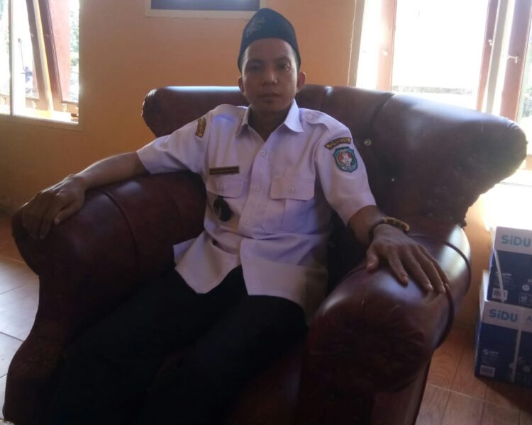 Warga Desa Teluk Bayur Merasa Terbantui Ada Nya Speed Ambulans Desa Gratis